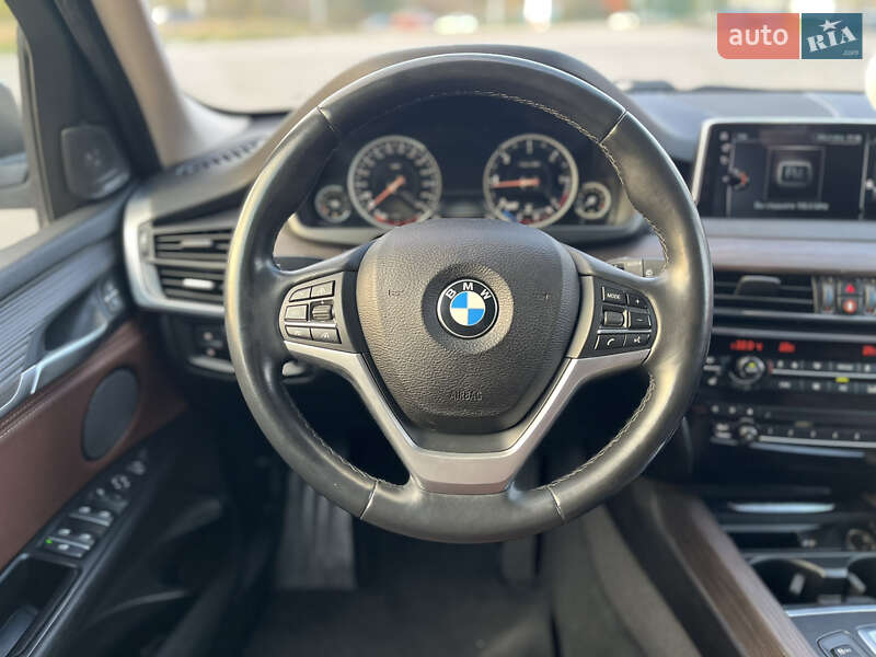 Позашляховик / Кросовер BMW X5 2017 в Києві фото 19 Позашляховик / Кросовер BMW X5 2017 в Києві