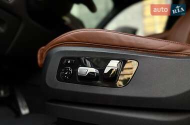 Внедорожник / Кроссовер BMW X5 2019 в 