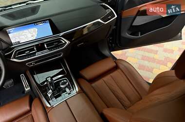 Внедорожник / Кроссовер BMW X5 2019 в 