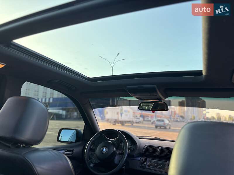 Внедорожник / Кроссовер BMW X5 2004 в Киеве