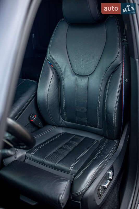 Внедорожник / Кроссовер BMW X5 2020 в Черновцах