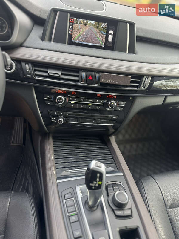 Внедорожник / Кроссовер BMW X5 2017 в Киеве