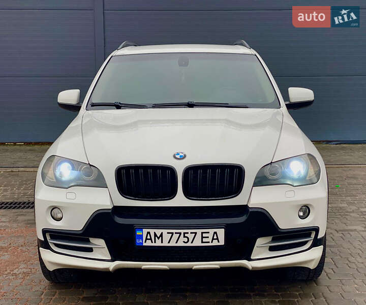Внедорожник / Кроссовер BMW X5 2008 в Житомире