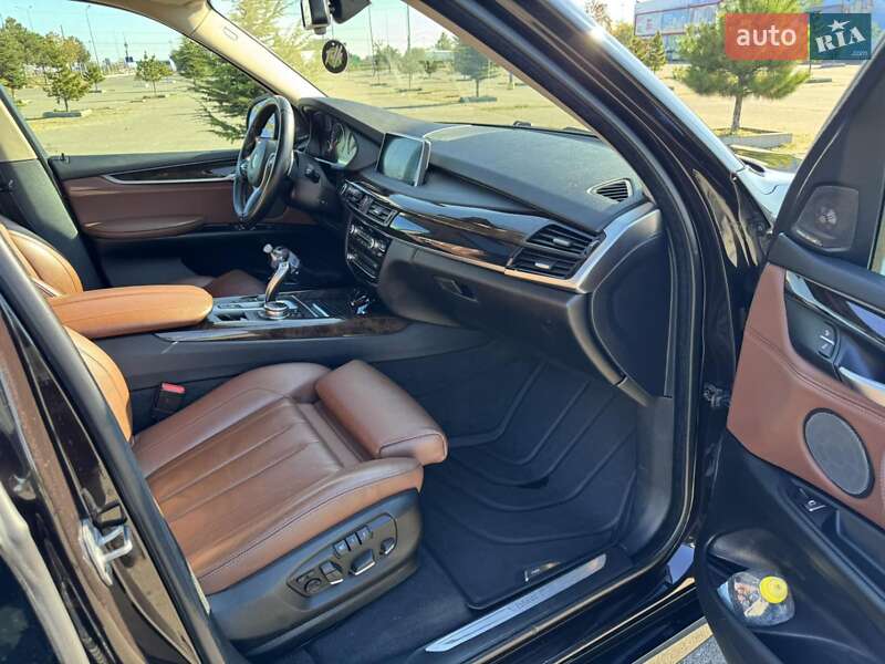 Позашляховик / Кросовер BMW X5 2015 в Одесі фото 19 Позашляховик / Кросовер BMW X5 2015 в Одесі
