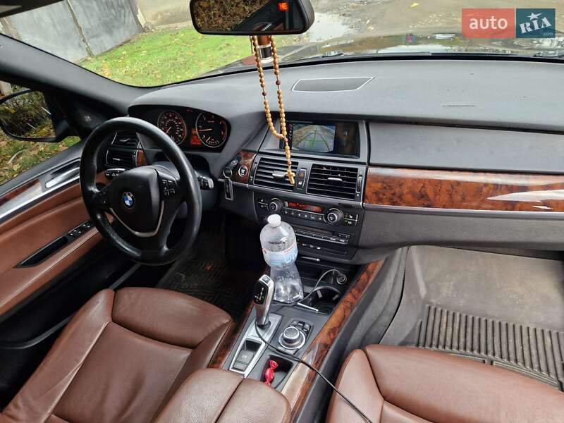 Внедорожник / Кроссовер BMW X5 2011 в Кривом Озере фото 7 Внедорожник / Кроссовер BMW X5 2011 в Кривом Озере