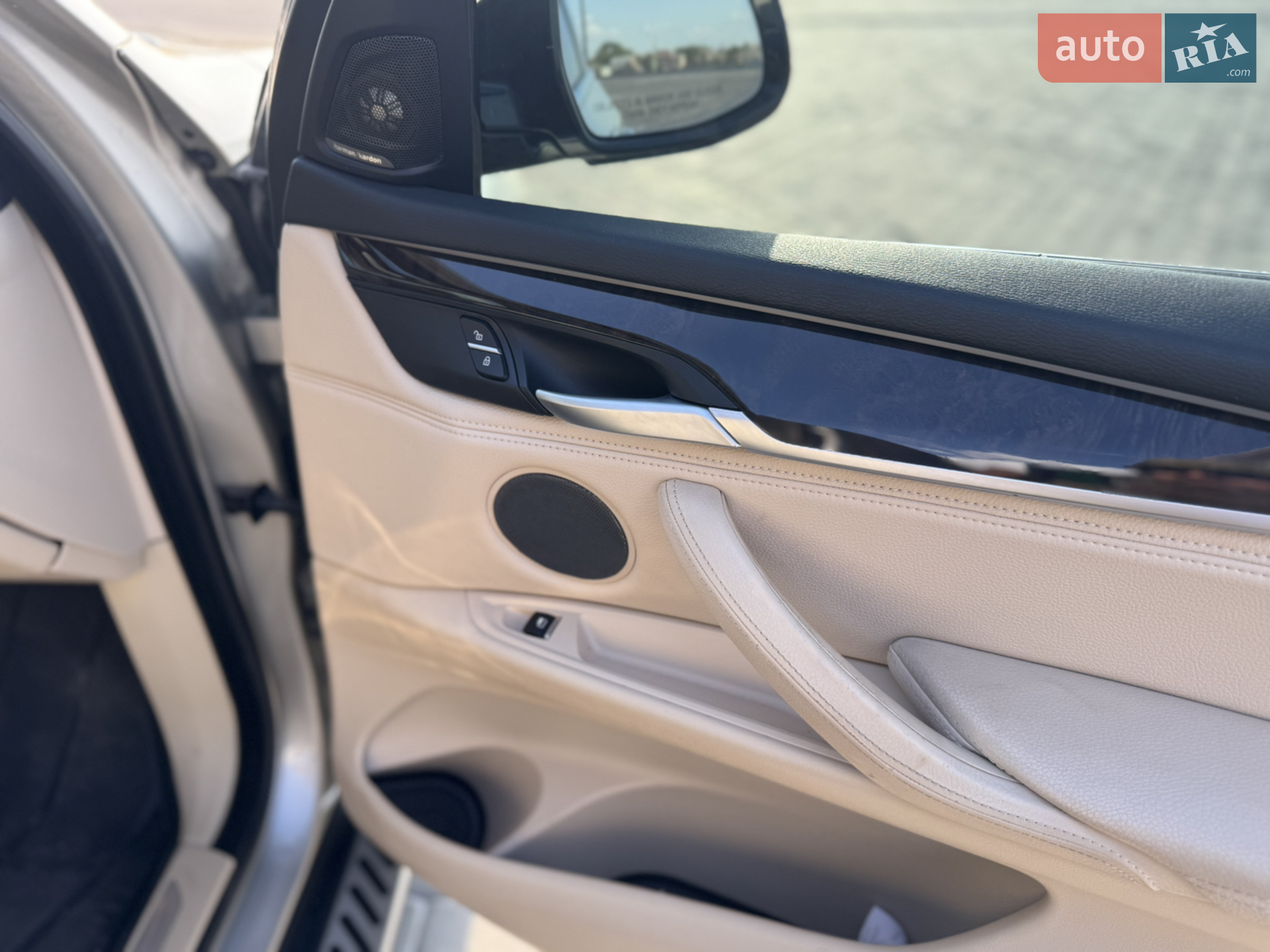 2015 BMW X5 - мініатюра 15