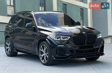Позашляховик / Кросовер BMW X5 2020 в  фото 2 Позашляховик / Кросовер BMW X5 2020 в