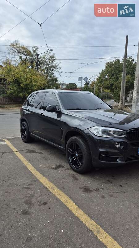 Позашляховик / Кросовер BMW X5 2015 в Одесі фото Позашляховик / Кросовер BMW X5 2015 в Одесі