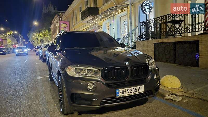 Позашляховик / Кросовер BMW X5 2015 в Одесі фото 16 Позашляховик / Кросовер BMW X5 2015 в Одесі