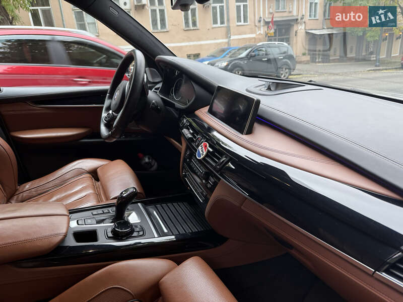 Позашляховик / Кросовер BMW X5 2015 в Одесі