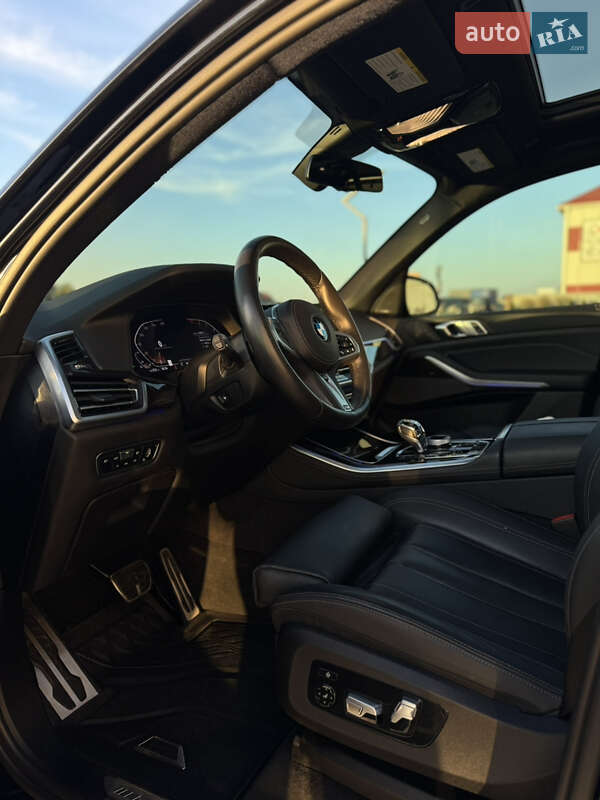 Внедорожник / Кроссовер BMW X5 2019 в Днепре