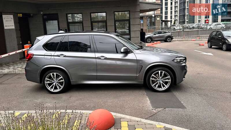 Внедорожник / Кроссовер BMW X5 2016 в Киеве