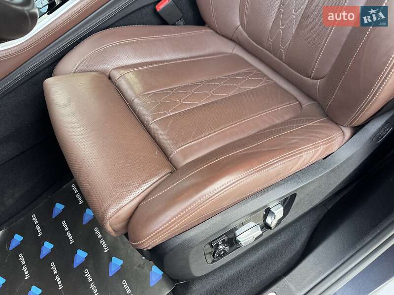 Внедорожник / Кроссовер BMW X5 2019 в Ровно фото 19 Внедорожник / Кроссовер BMW X5 2019 в Ровно