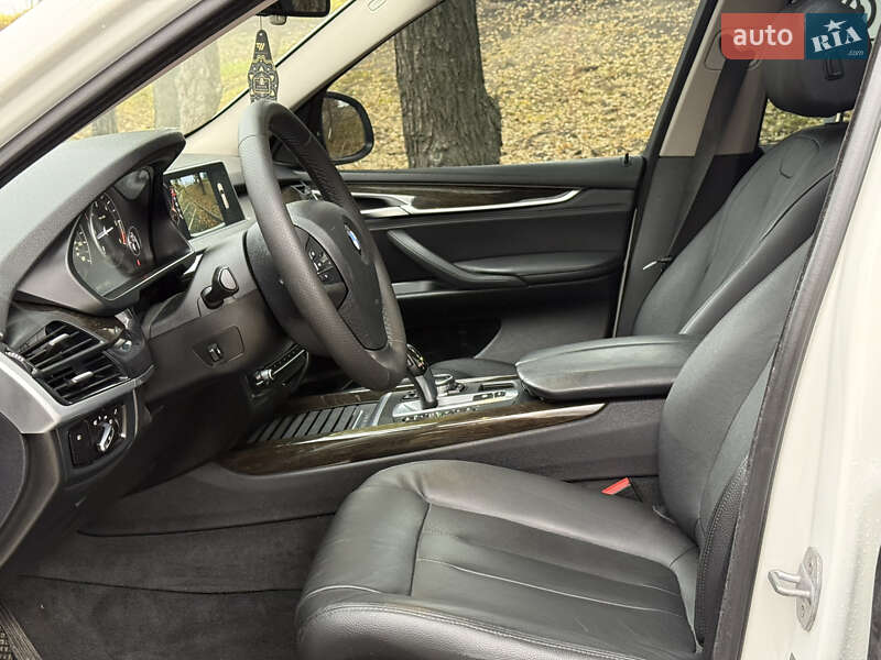 Внедорожник / Кроссовер BMW X5 2014 в Киеве фото 28 Внедорожник / Кроссовер BMW X5 2014 в Киеве