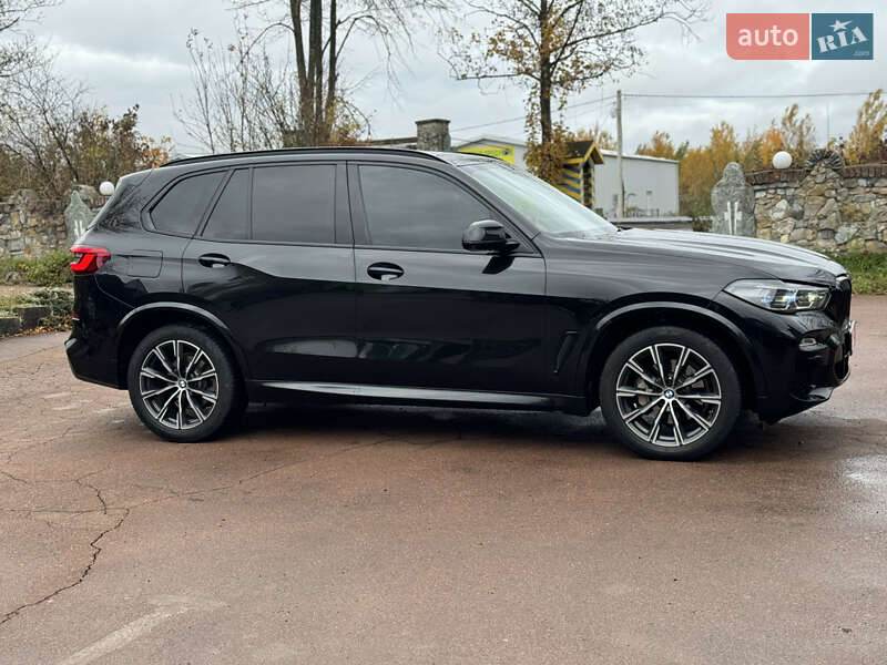 Позашляховик / Кросовер BMW X5 2019 в Івано-Франківську