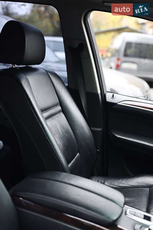 Внедорожник / Кроссовер BMW X5 2007 в Киеве