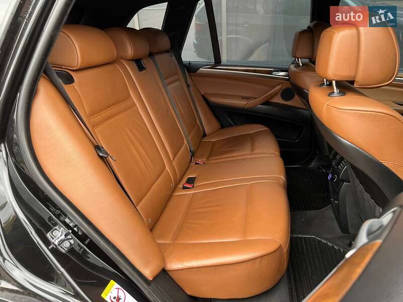 Внедорожник / Кроссовер BMW X5 2009 в Киеве