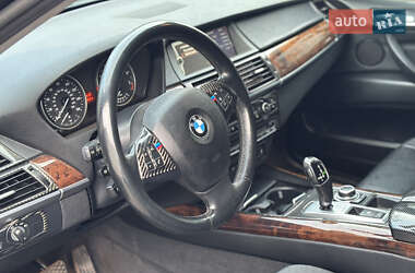 Позашляховик / Кросовер BMW X5 2013 в 