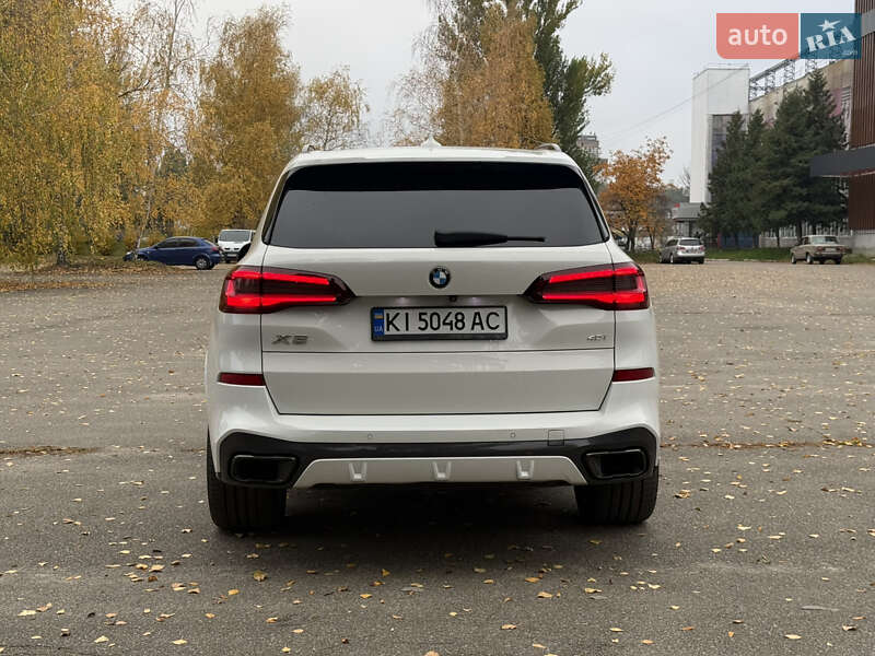 Внедорожник / Кроссовер BMW X5 2021 в Киеве