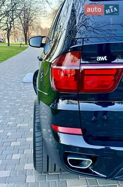 Внедорожник / Кроссовер BMW X5 2012 в 