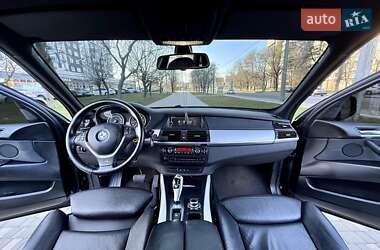 Внедорожник / Кроссовер BMW X5 2012 в 