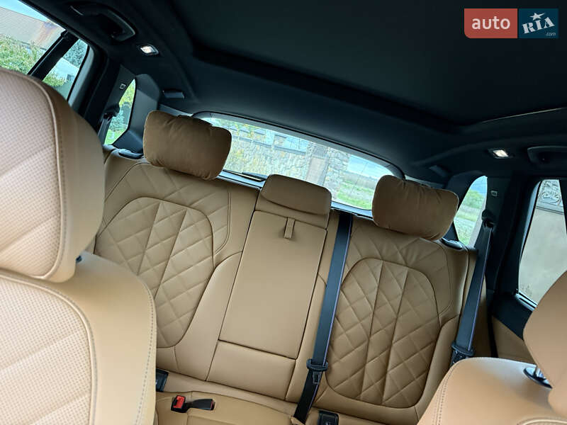 Внедорожник / Кроссовер BMW X5 2023 в Луцке
