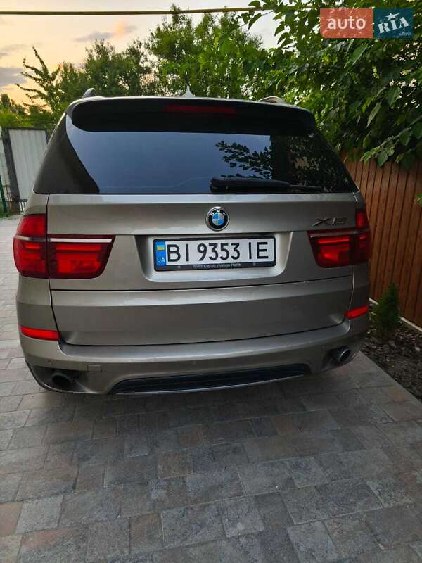 Позашляховик / Кросовер BMW X5 2011 в Кременчуці фото 2 Позашляховик / Кросовер BMW X5 2011 в Кременчуці