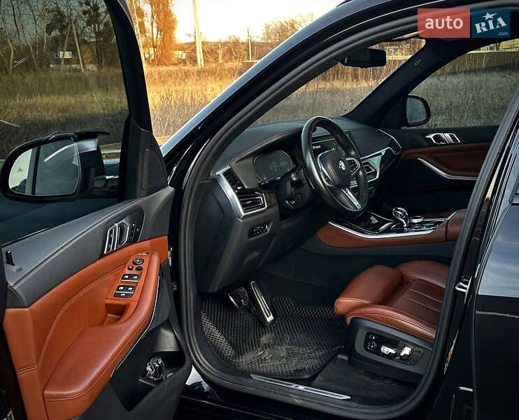 Внедорожник / Кроссовер BMW X5 2022 в Киеве