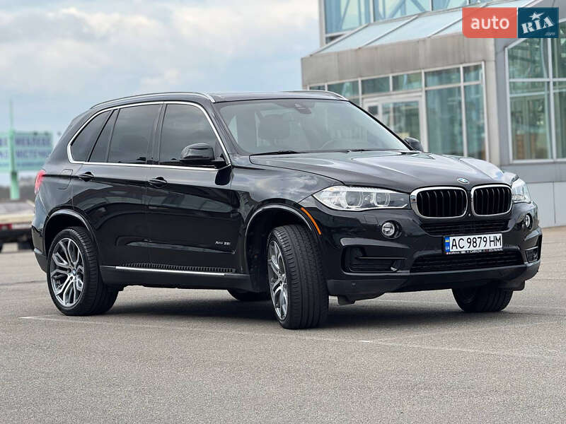Позашляховик / Кросовер BMW X5 2015 в Луцьку