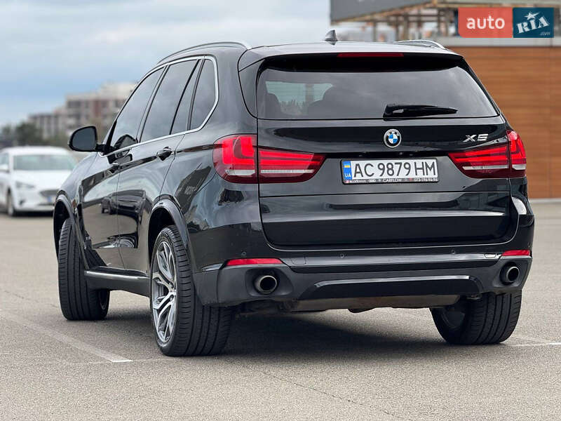 Позашляховик / Кросовер BMW X5 2015 в Луцьку