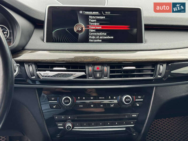 Позашляховик / Кросовер BMW X5 2015 в Луцьку