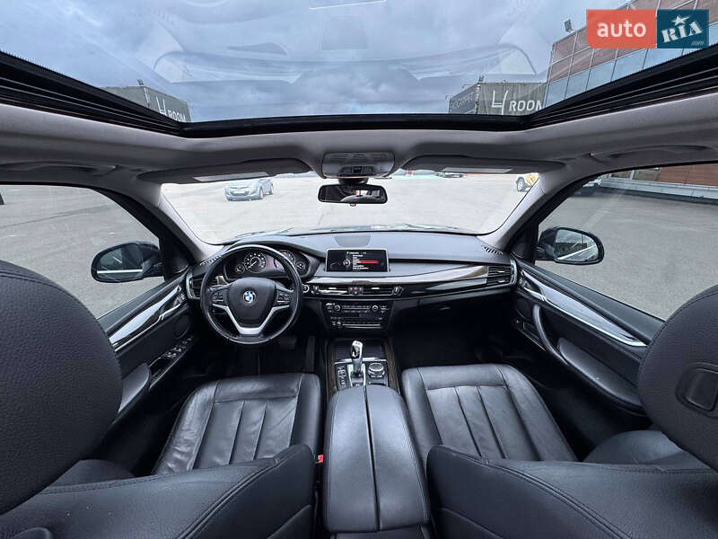 Позашляховик / Кросовер BMW X5 2015 в Луцьку