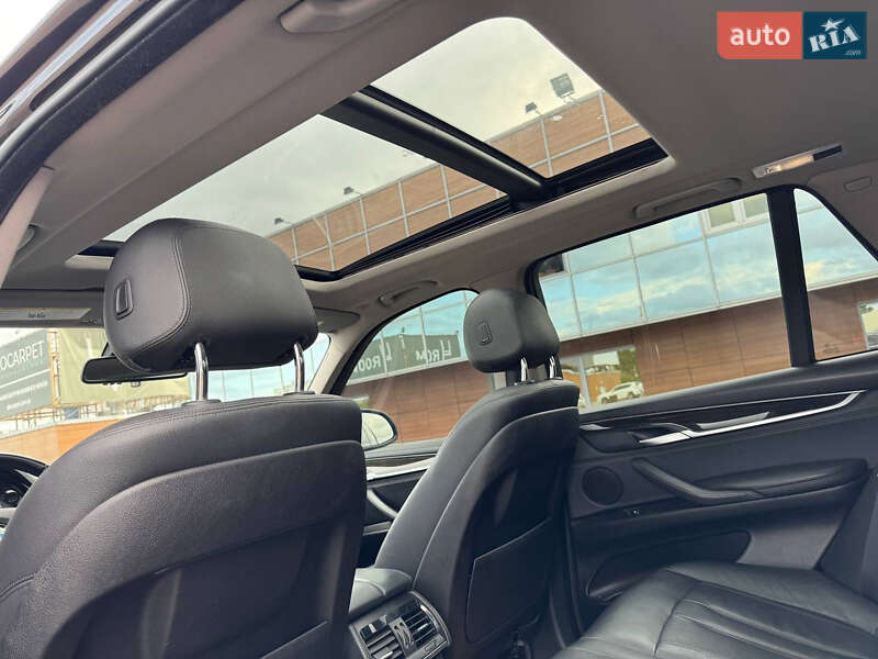 Позашляховик / Кросовер BMW X5 2015 в Луцьку