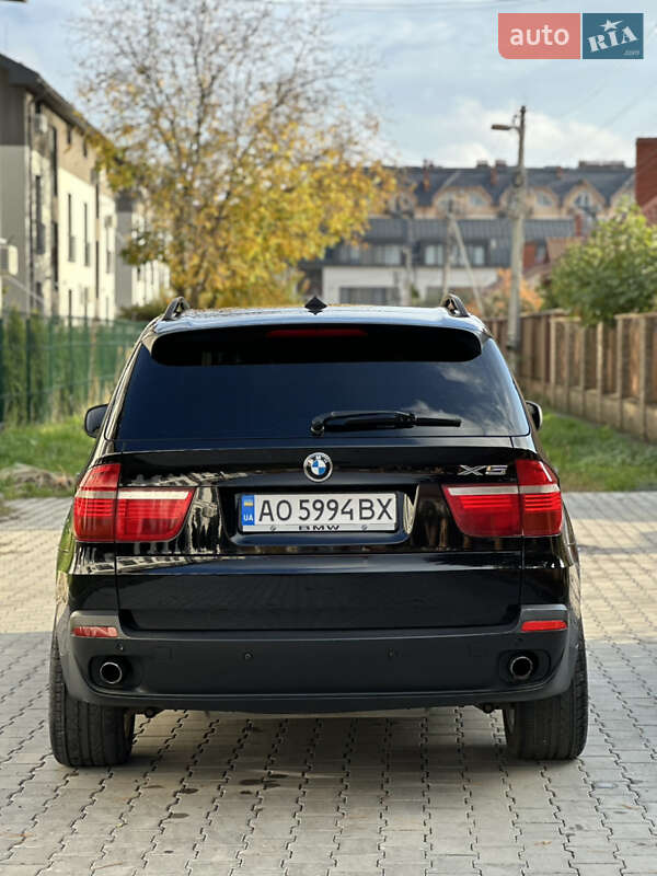 Внедорожник / Кроссовер BMW X5 2008 в Ужгороде