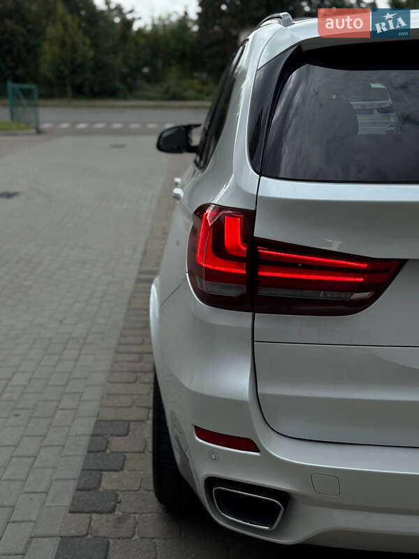 Внедорожник / Кроссовер BMW X5 2015 в Турийске