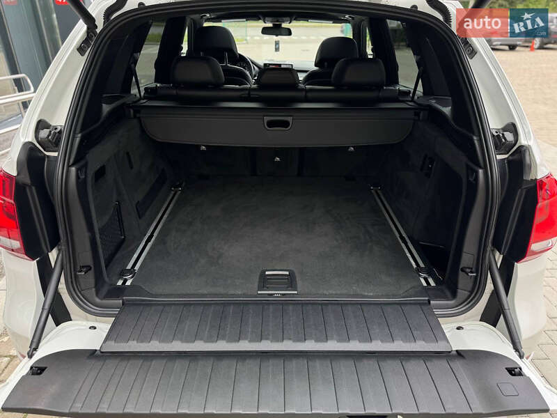 Внедорожник / Кроссовер BMW X5 2015 в Турийске