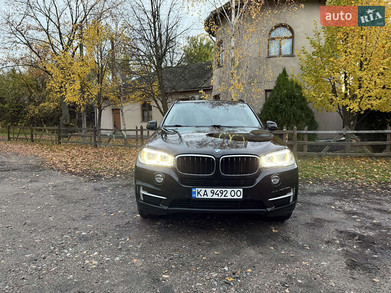 Внедорожник / Кроссовер BMW X5 2015 в Конотопе