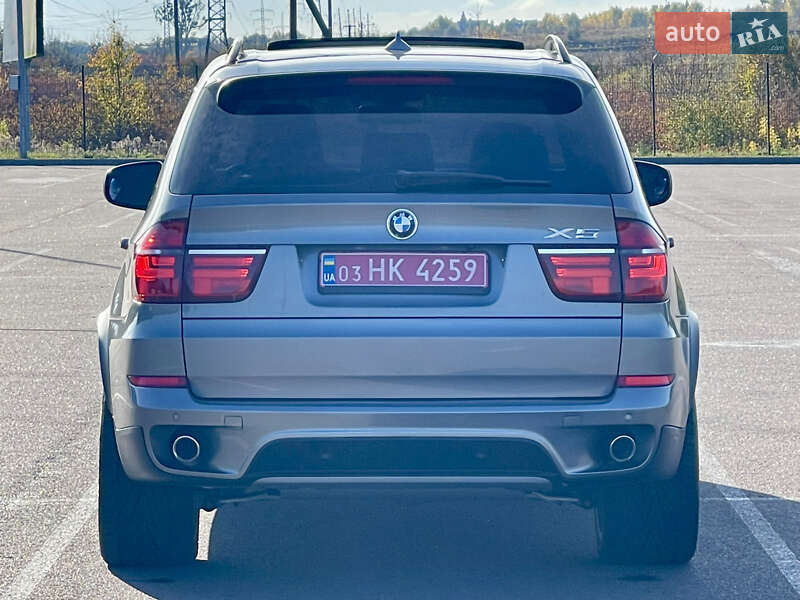 Позашляховик / Кросовер BMW X5 2012 в Рівному