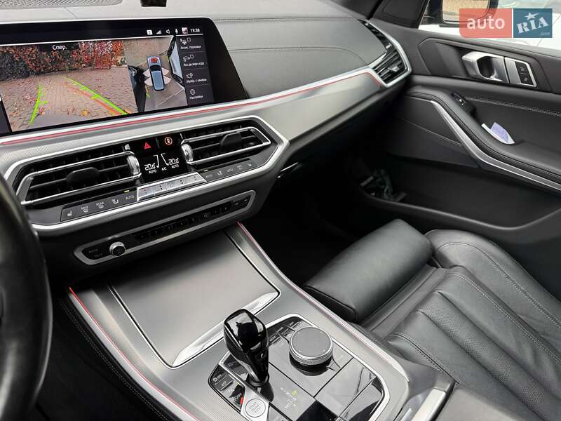 Внедорожник / Кроссовер BMW X5 2022 в Болграде