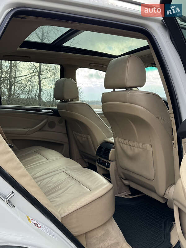 Внедорожник / Кроссовер BMW X5 2007 в Ровно фото 15 Внедорожник / Кроссовер BMW X5 2007 в Ровно