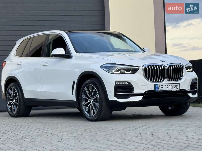 Позашляховик / Кросовер BMW X5 2021 в Стрию