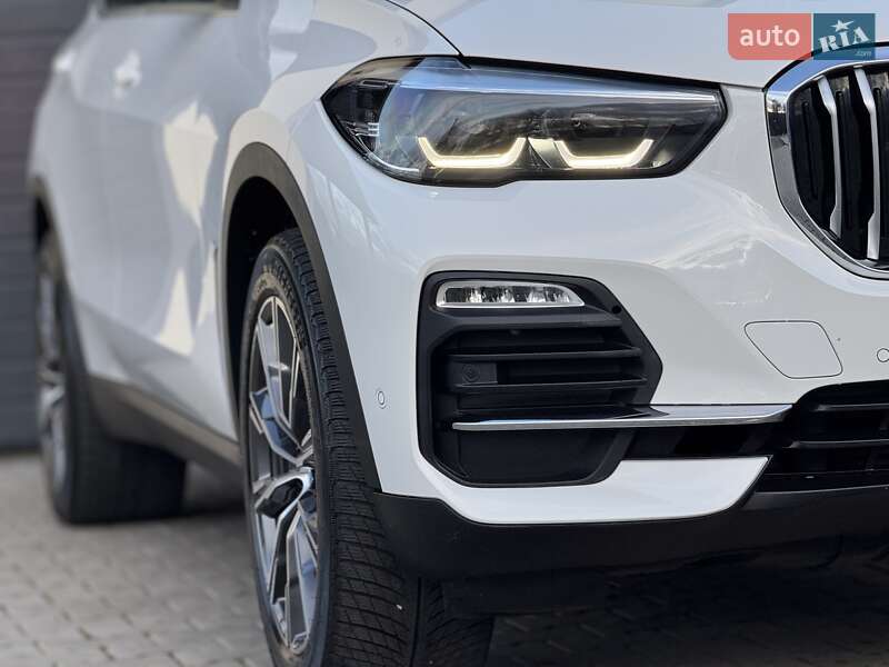 Позашляховик / Кросовер BMW X5 2021 в Стрию