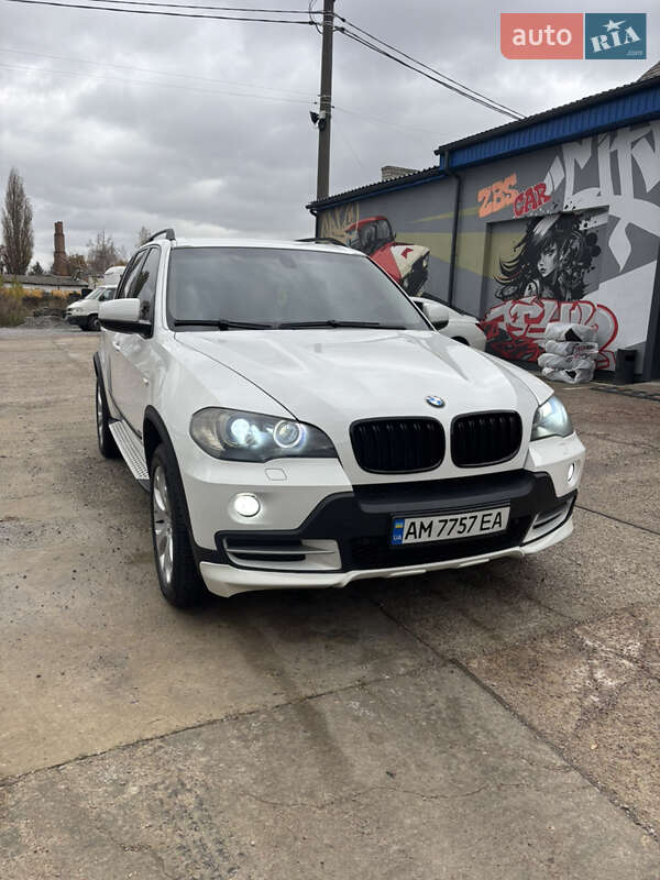Внедорожник / Кроссовер BMW X5 2008 в Житомире