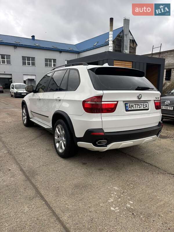Внедорожник / Кроссовер BMW X5 2008 в Житомире