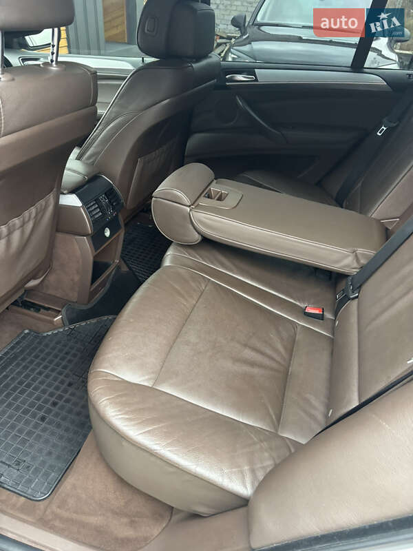 Внедорожник / Кроссовер BMW X5 2008 в Житомире
