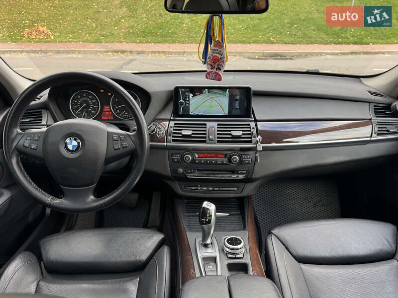 Внедорожник / Кроссовер BMW X5 2012 в Киеве