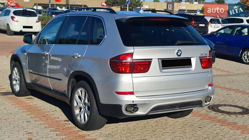 Внедорожник / Кроссовер BMW X5 2013 в Киеве