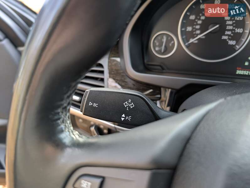 Позашляховик / Кросовер BMW X5 2017 в Луцьку