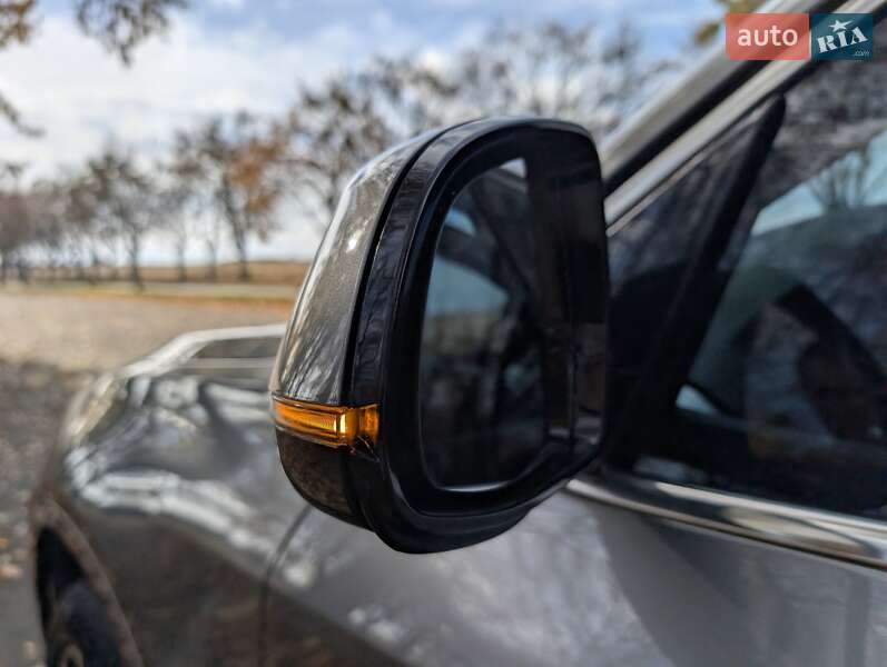 Позашляховик / Кросовер BMW X5 2017 в Луцьку