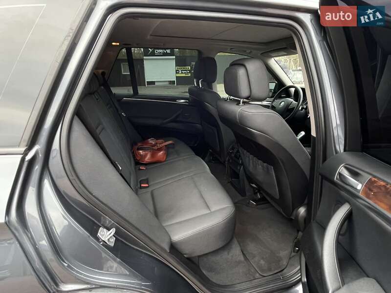 Внедорожник / Кроссовер BMW X5 2013 в Ровно фото 33 Внедорожник / Кроссовер BMW X5 2013 в Ровно